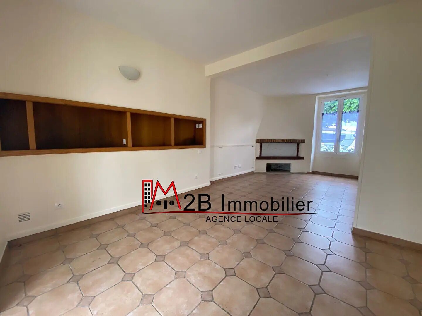 Maison à louer, 130m², Villeneuve-le-Comte