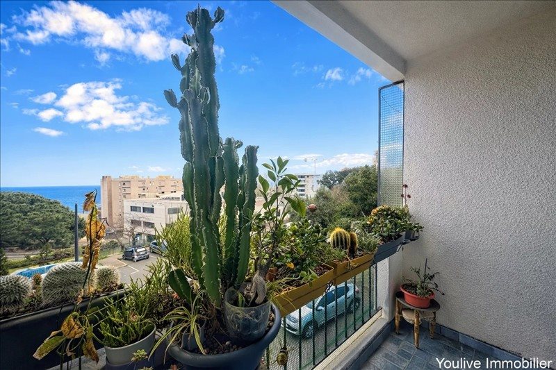 Appartement à louer, 63m², Bastia