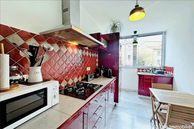 Appartement à louer, 63m², Bastia