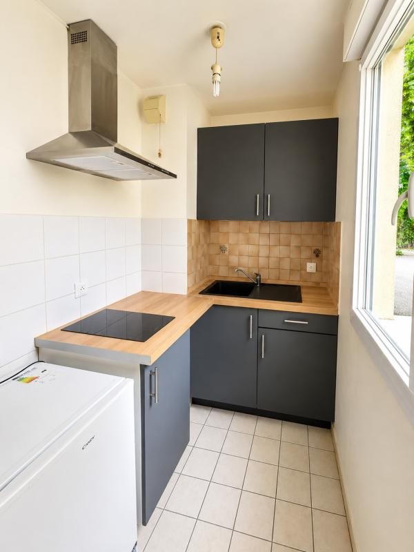 Appartement à louer, 25m², Mantes-la-Jolie