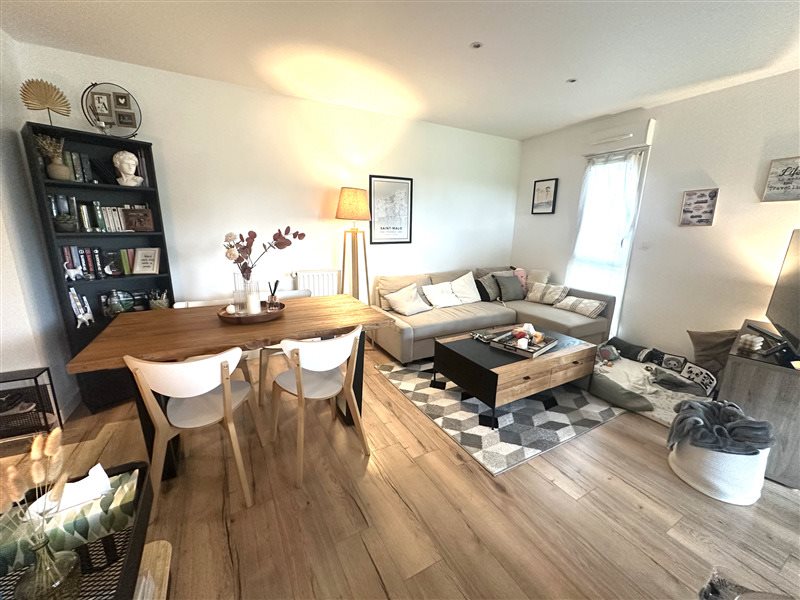 Appartement à louer, 64m², La Mézière
