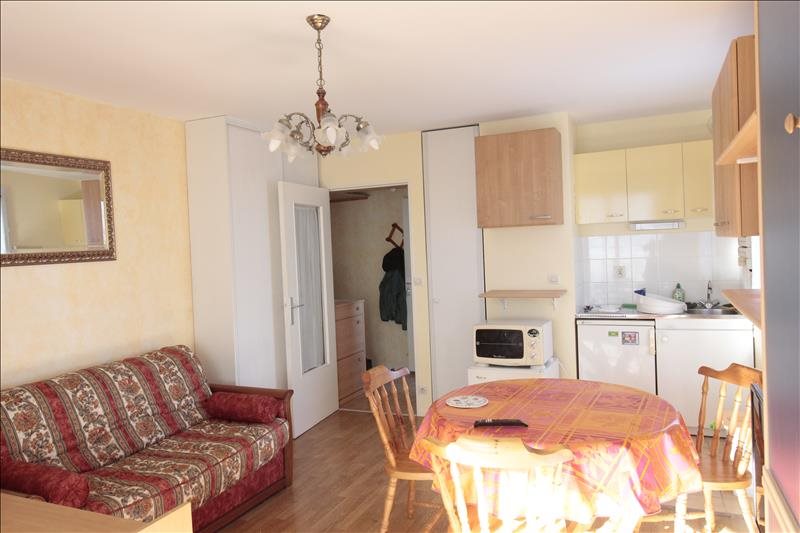 Appartement à louer, 27m², Cergy