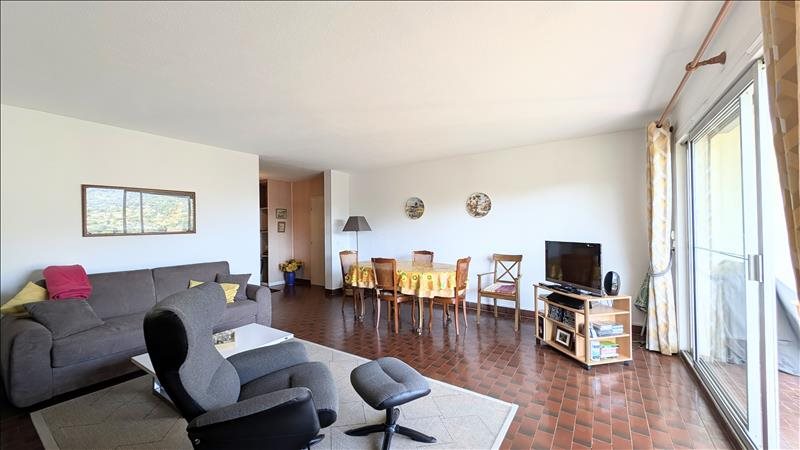 Appartement à louer, 77m², Vence