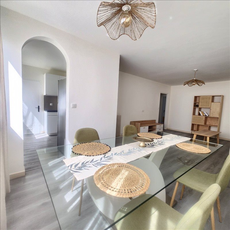 Appartement à louer, 74m², Nice