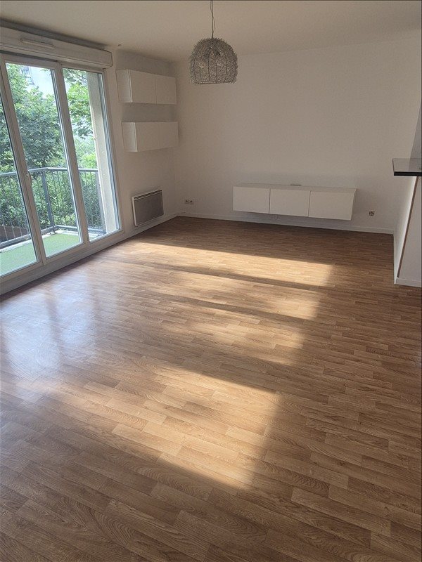 Appartement à louer, 63m², Aubervilliers