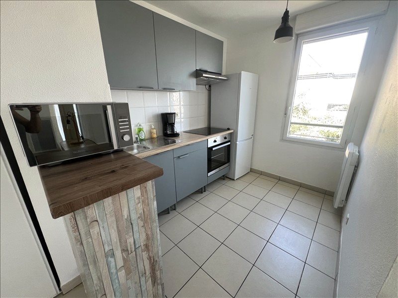 Appartement à louer, 66m², Vénissieux