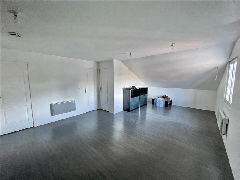 Appartement à louer, 75m², Corbie