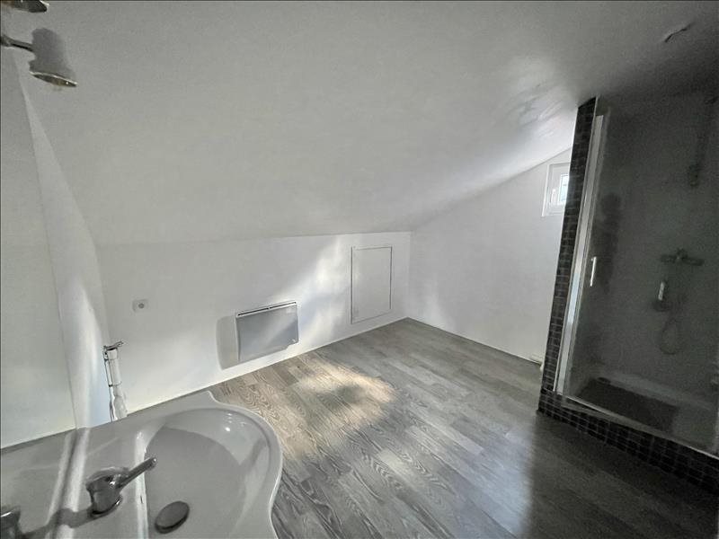 Appartement à louer, 75m², Corbie