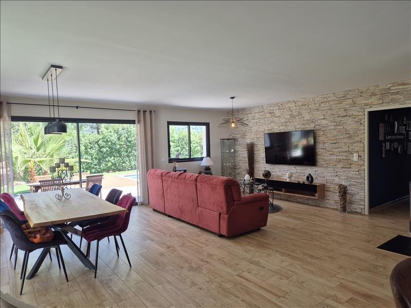 Maison à louer, 113m², Zonza