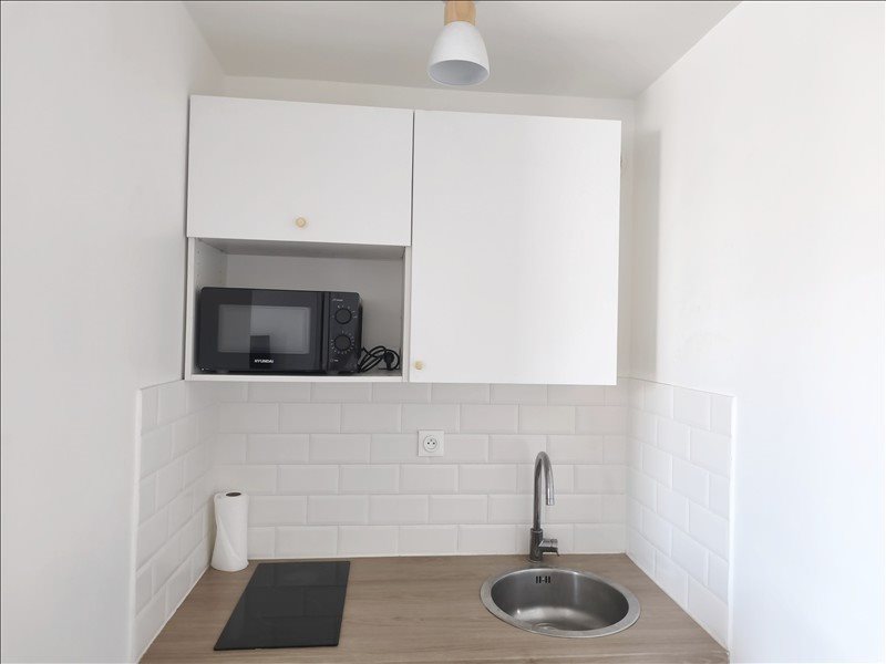 Appartement à louer, 23m², Paris 18ème