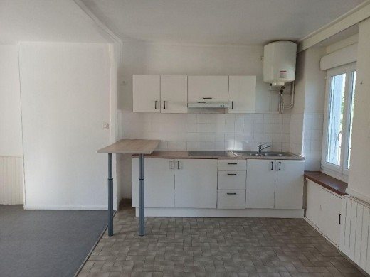 Appartement à louer, 52m², Cérilly