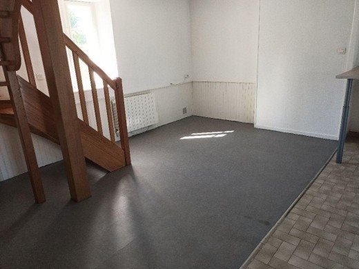Appartement à louer, 52m², Cérilly