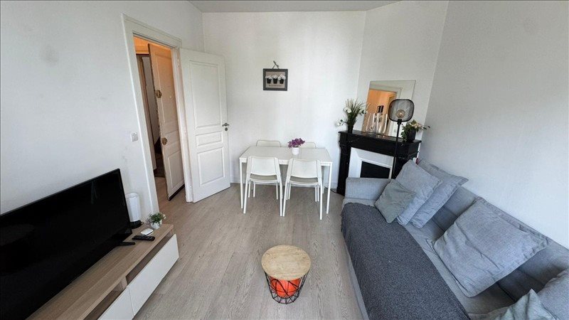 Appartement à louer, 32m², Clichy