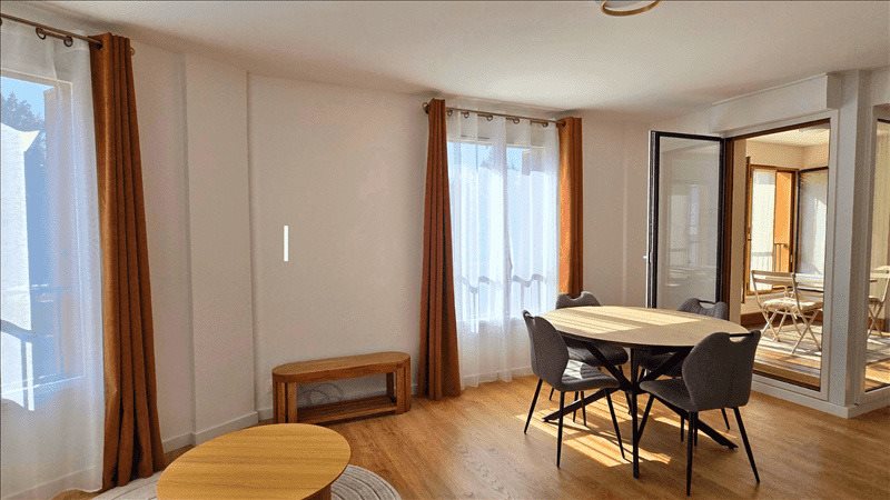 Appartement à louer, 77m², Brunoy