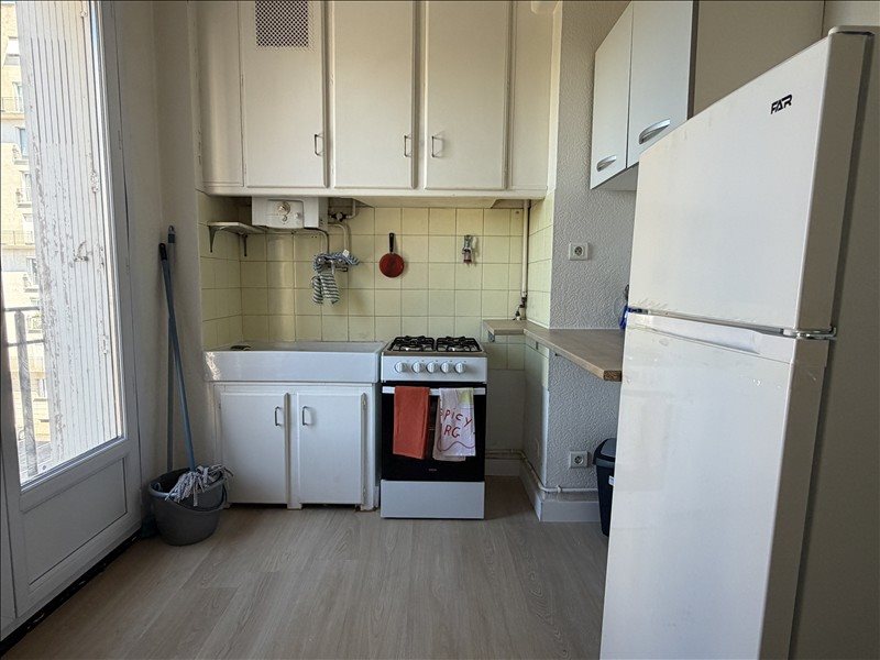 Appartement à louer, 30m², Nîmes
