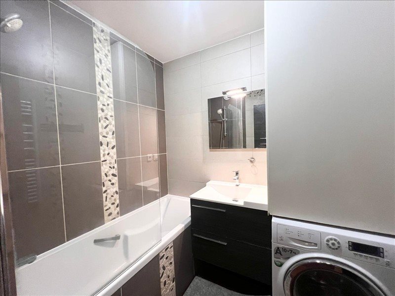 Appartement à louer, 50m², Courbevoie