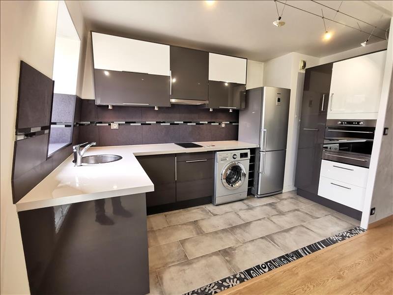 Appartement à louer, 60m², Cergy