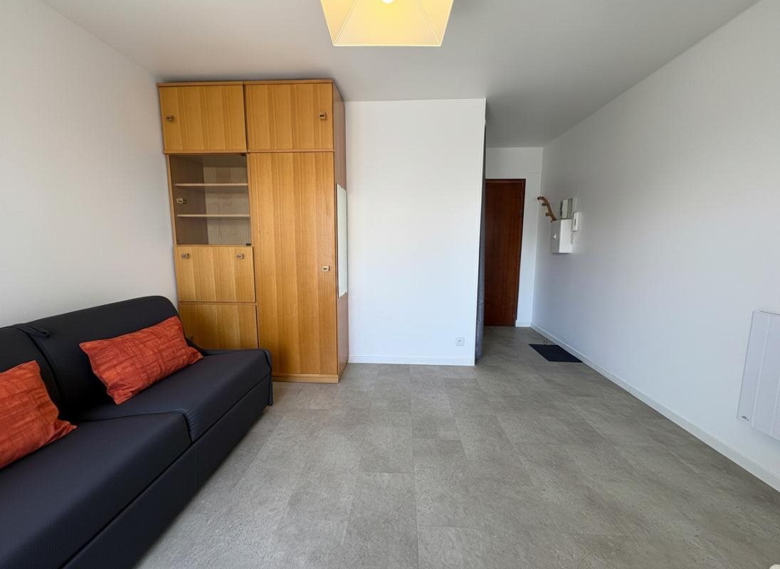 Appartement à louer, 25m², Livry-Gargan