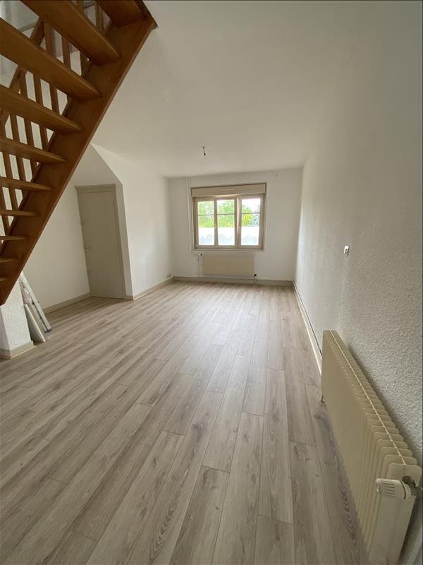 Appartement à louer, 69m², Pulligny