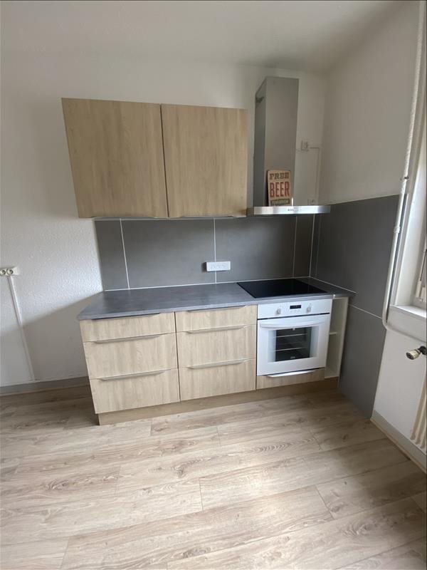 Appartement à louer, 69m², Pulligny
