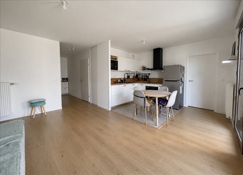 Appartement à louer, 76m², Montreuil