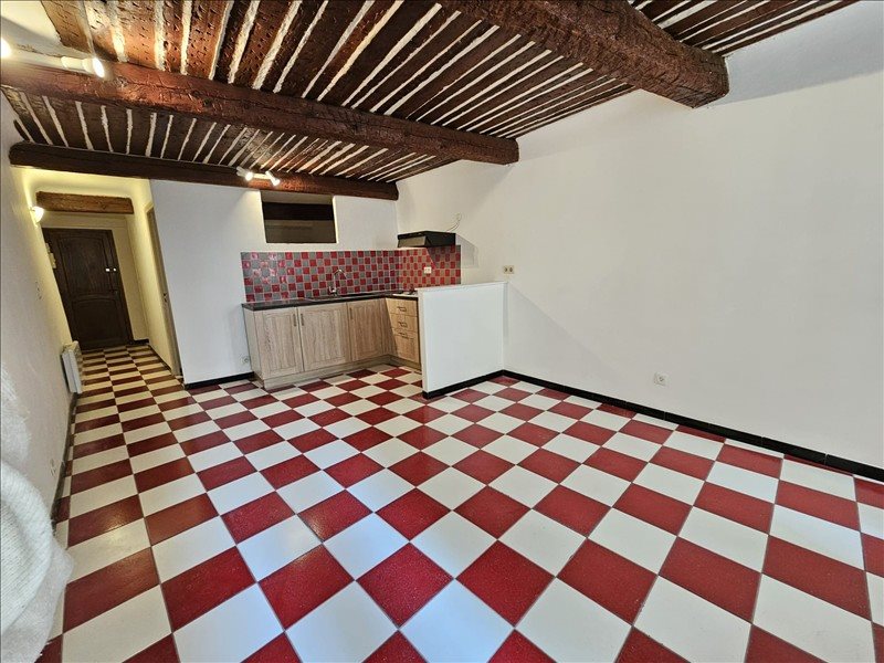 Appartement à louer, 34m², Callas