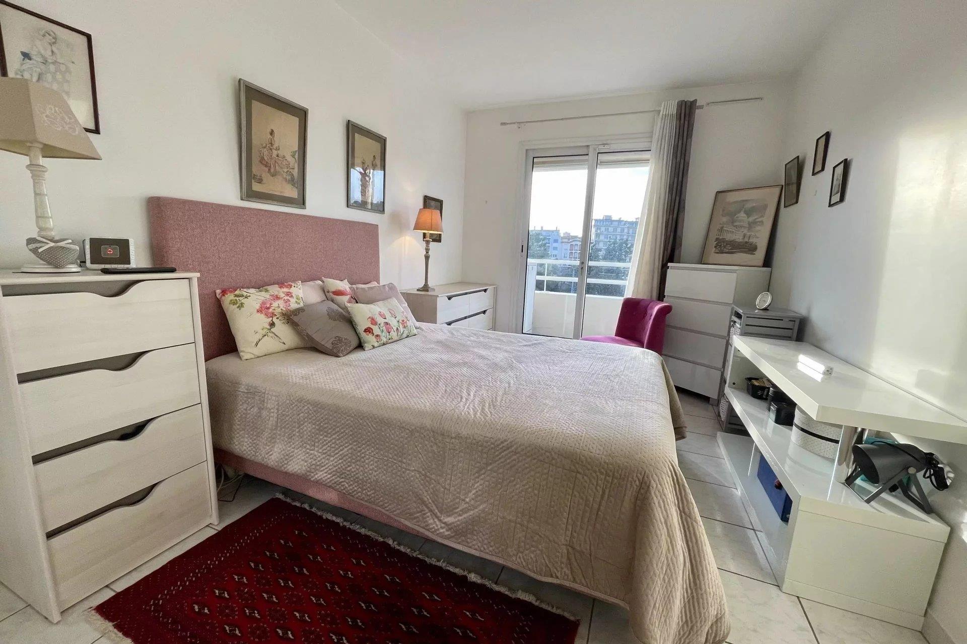 Appartement à vendre, 79m², Antibes
