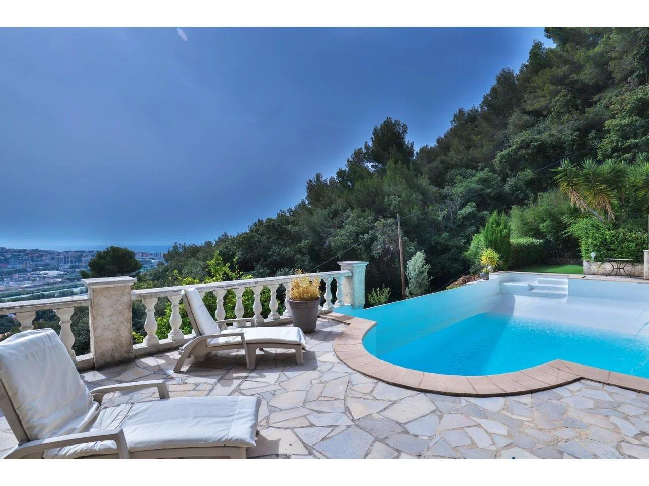 Maison à vendre, 169m², Saint-Laurent-du-Var