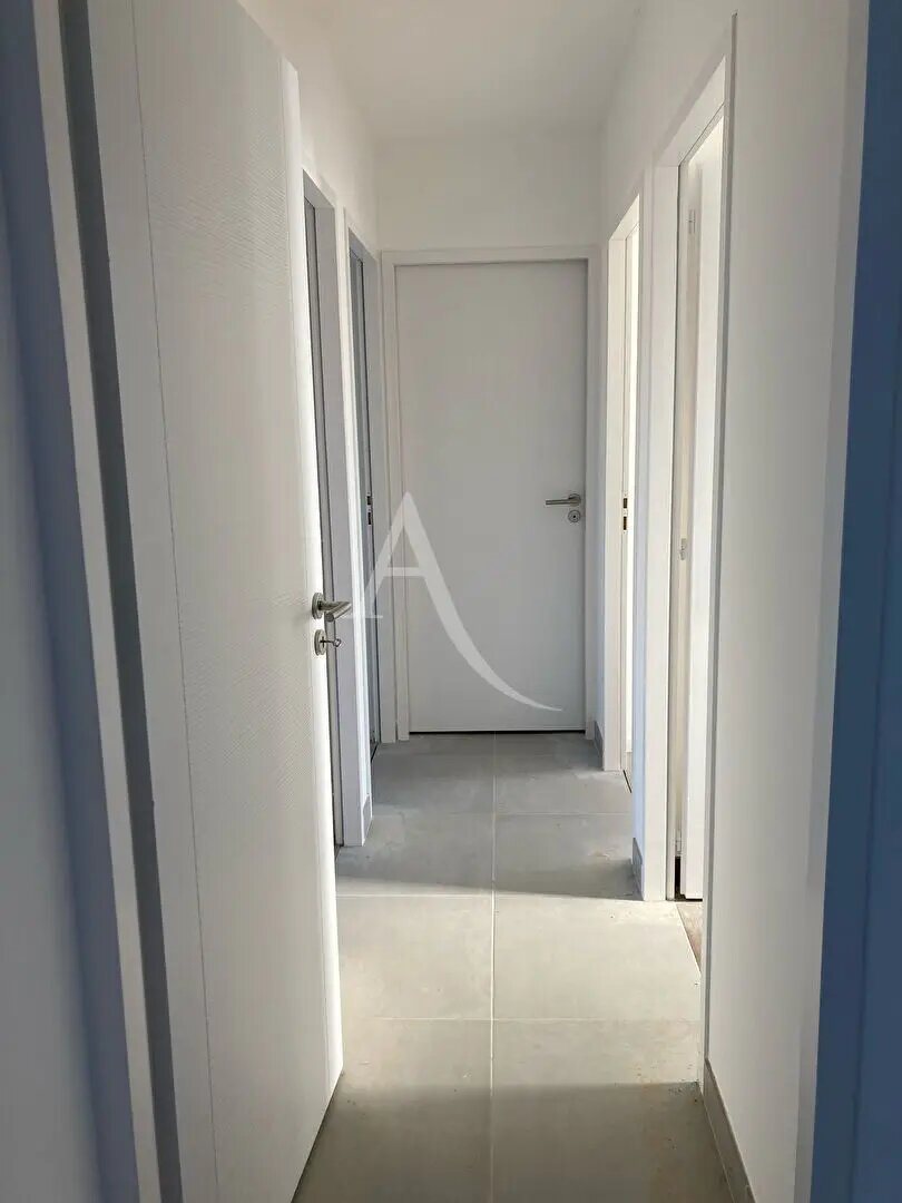 Maison à louer, 85m², Ferrières