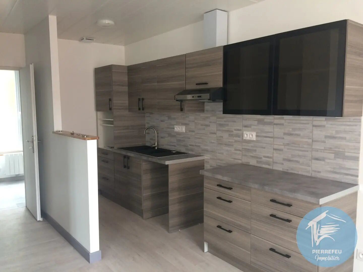 Appartement à louer, 82m², Saint-Vincent-de-Reins