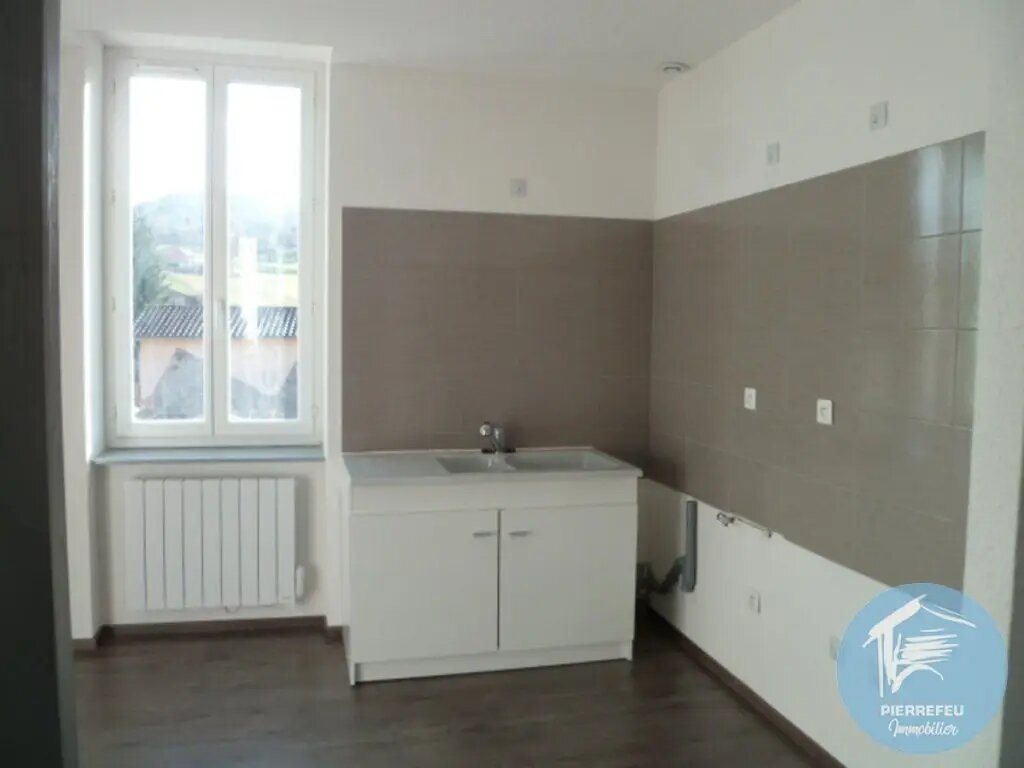 Appartement à louer, 51m², Cublize