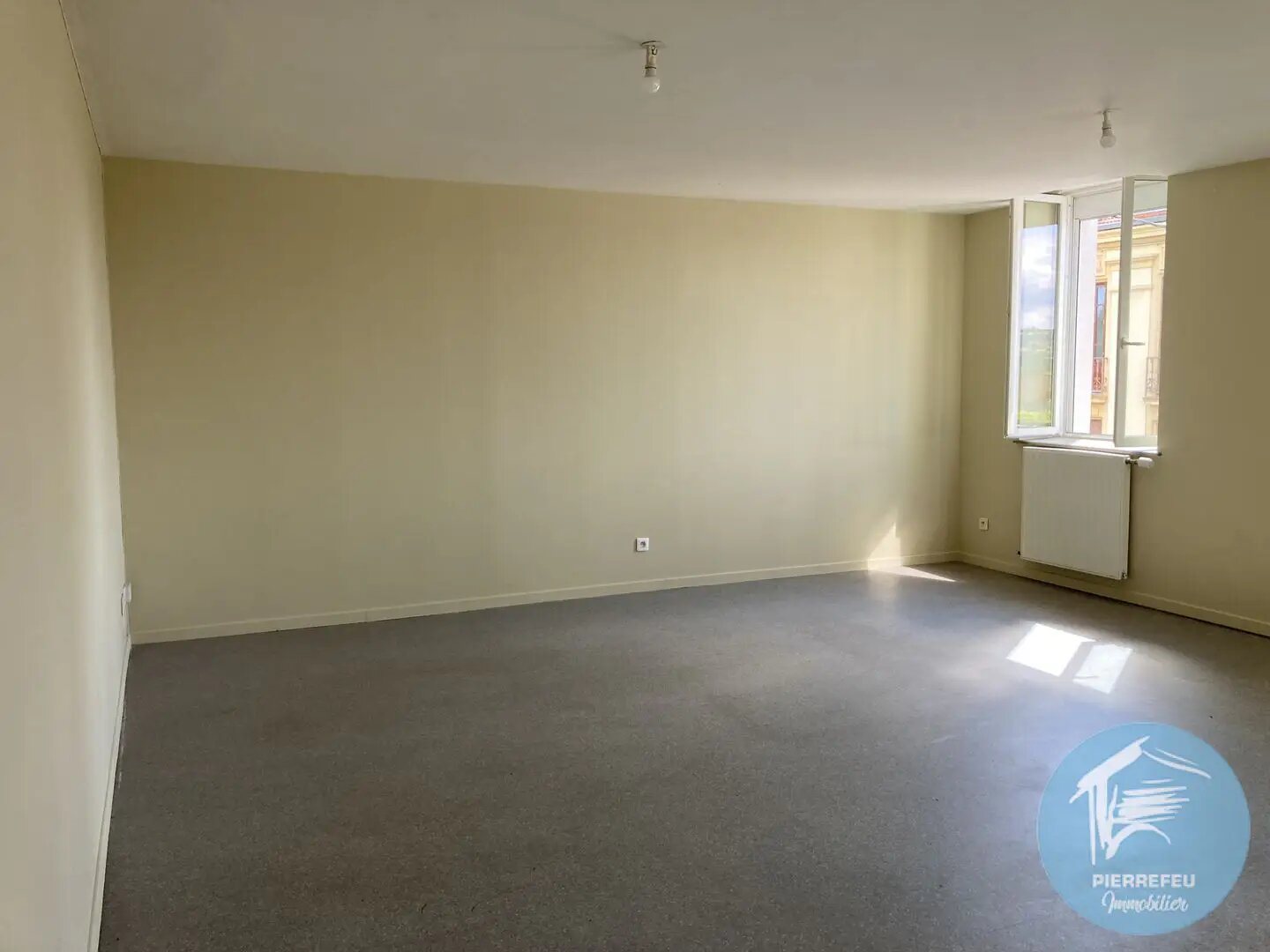 Appartement à louer, 84m², Roanne