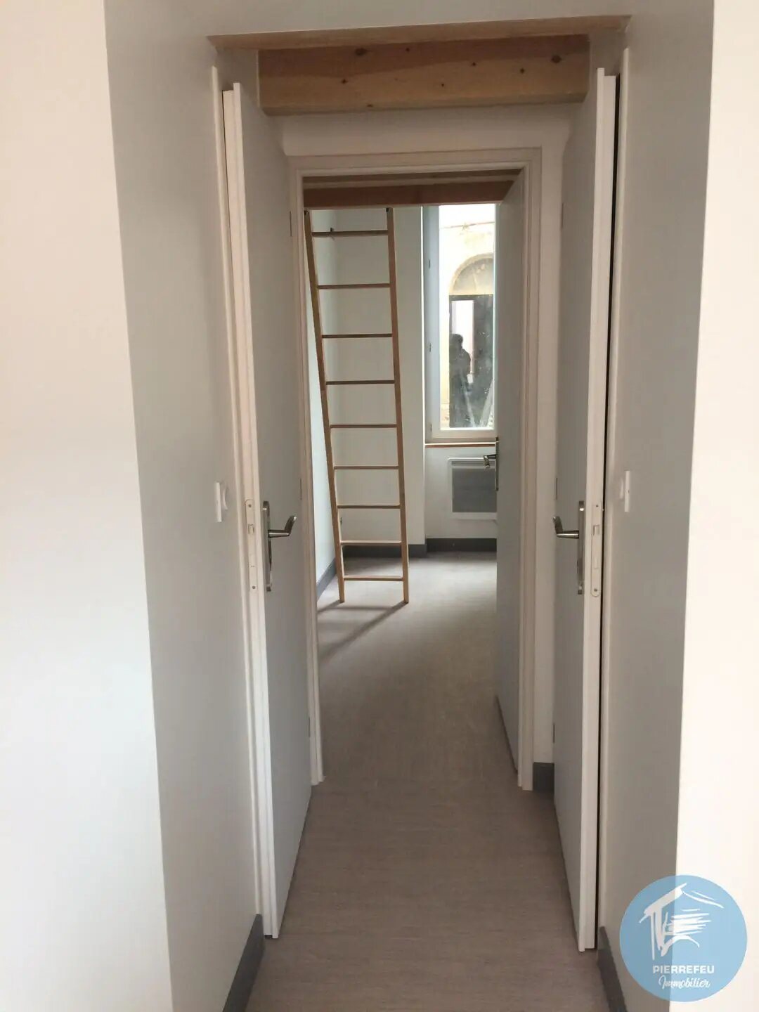 Appartement à louer, 24m², Thizy