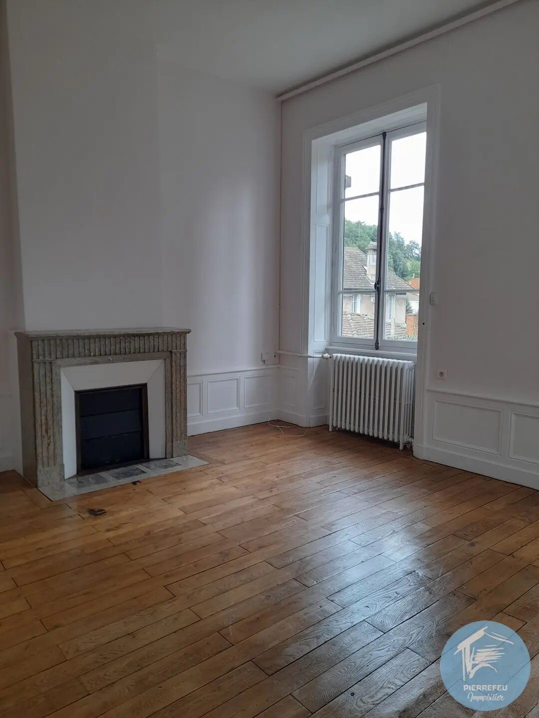 Appartement à louer, 168m², Saint-Victor-sur-Rhins