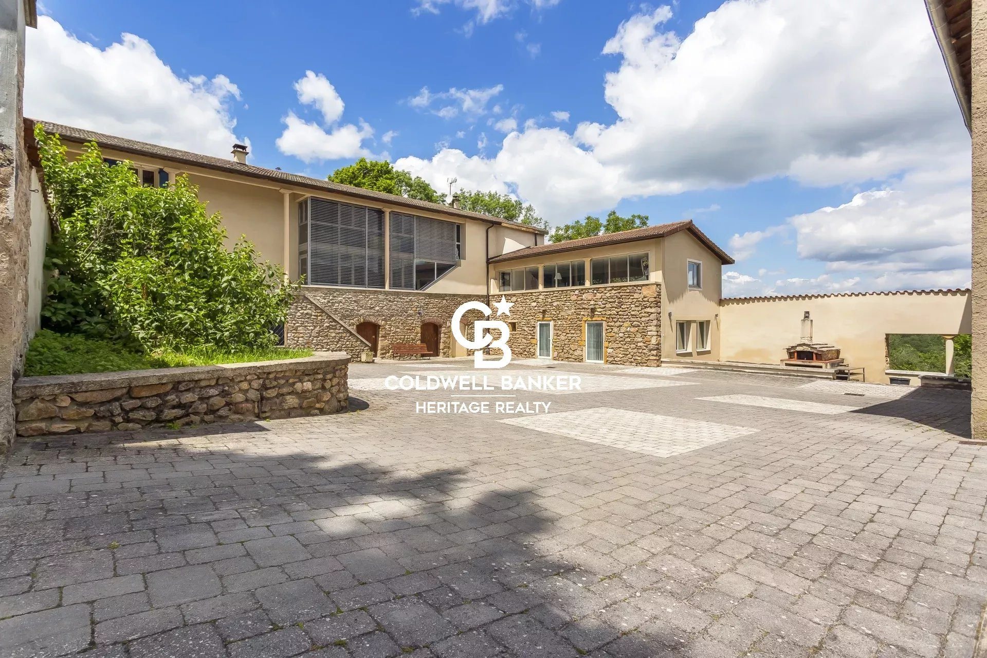 Maison à vendre, 336m², Sainte-Consorce