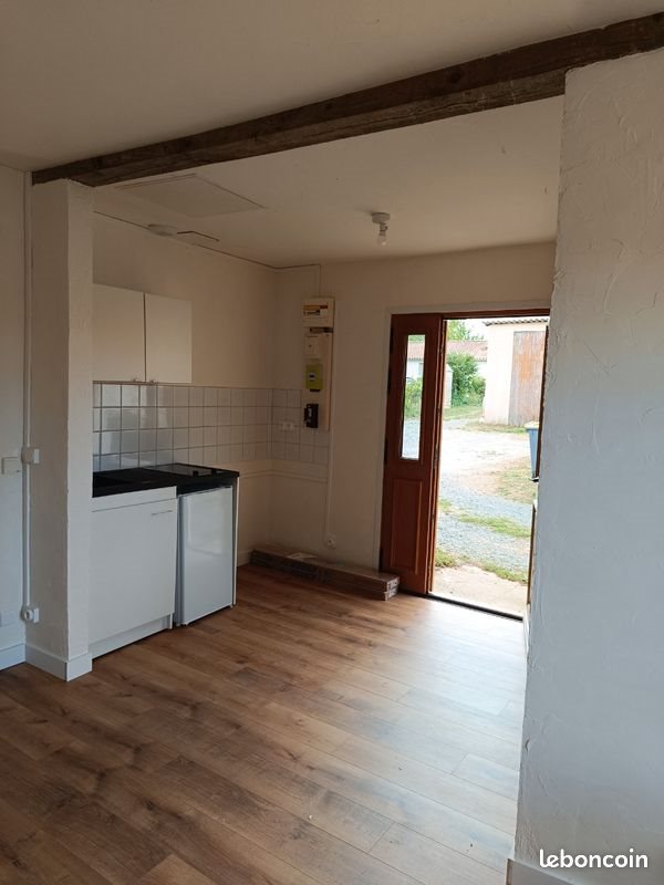 Appartement à louer, 19m², Poitiers