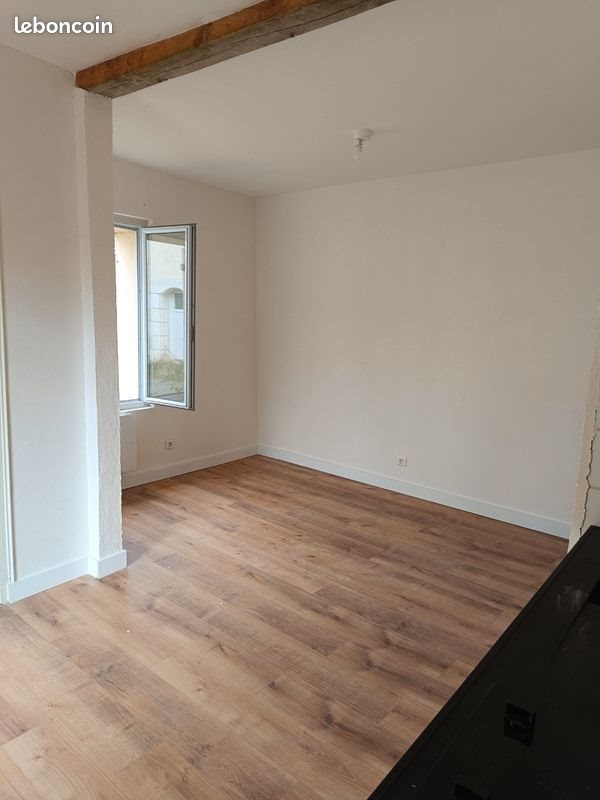 Appartement à louer, 19m², Poitiers
