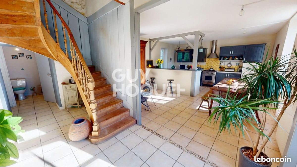 Maison à vendre, 138m², Nanteuil