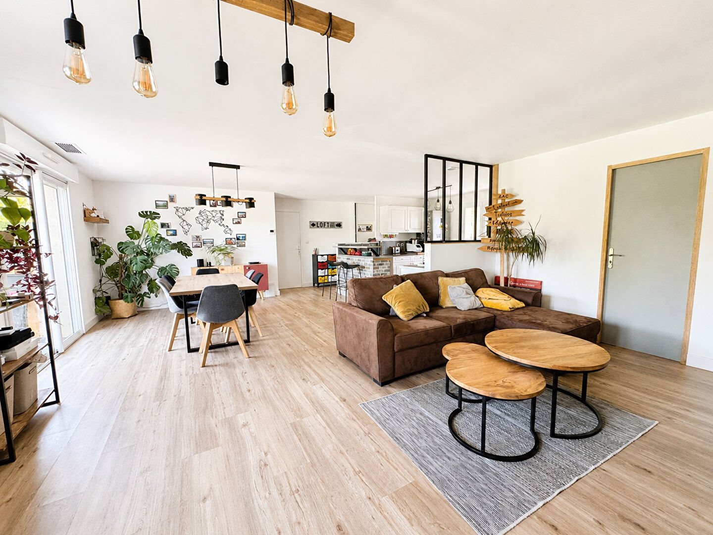 Maison à vendre, 108m², Savigny-Lévescault