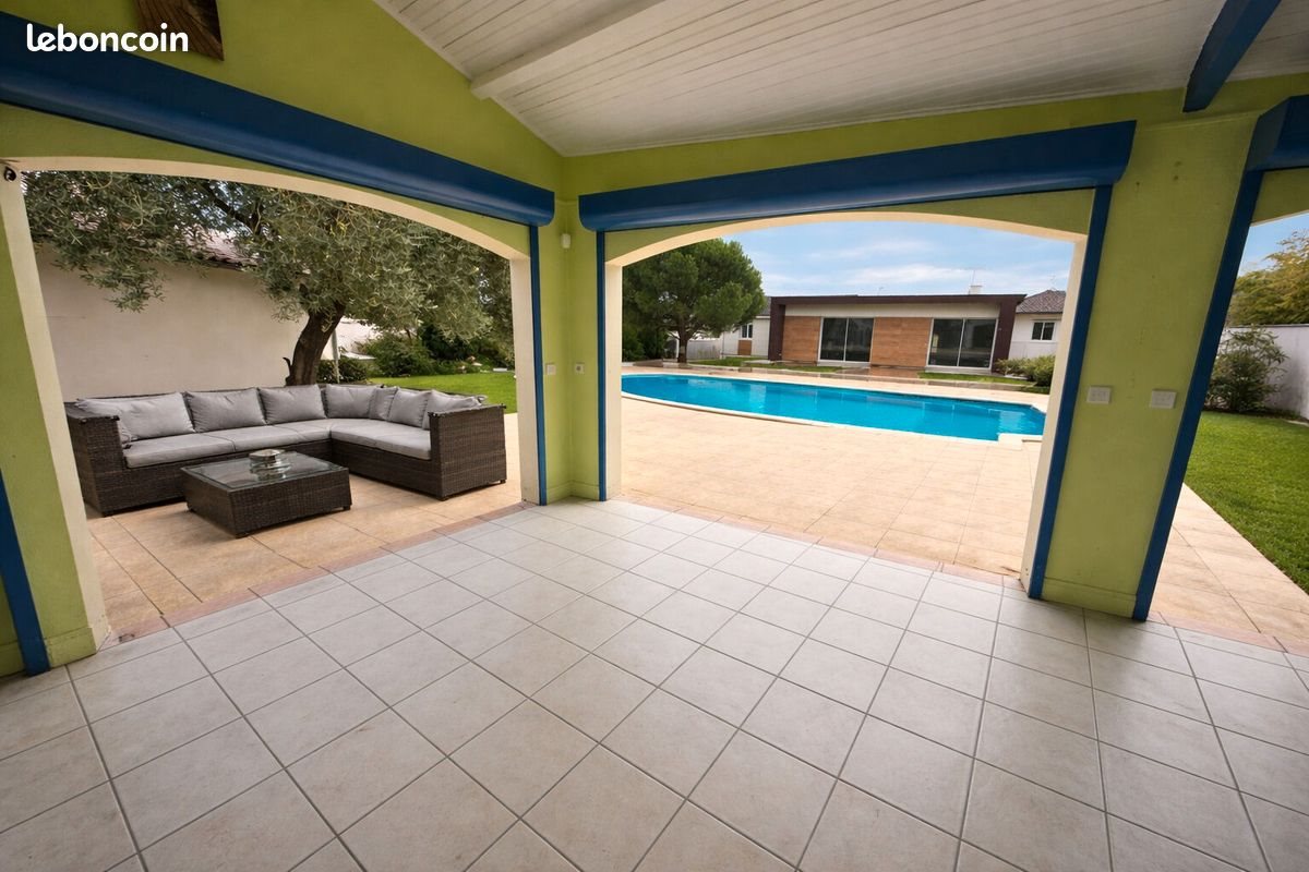 Maison à vendre, 242m², Poitiers