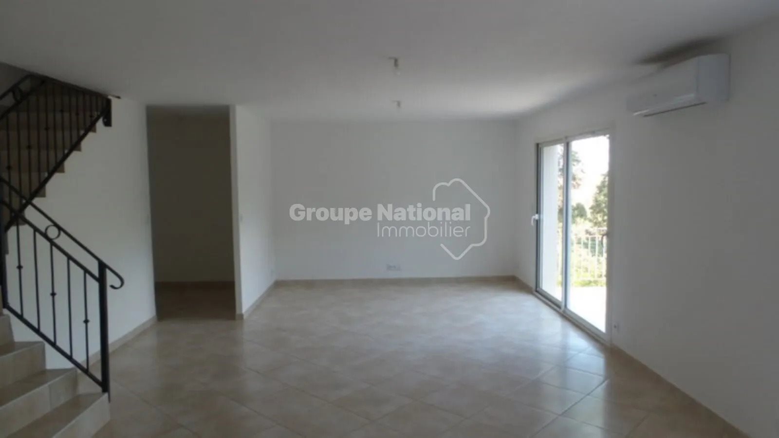 Maison à louer, 100m², Piolenc