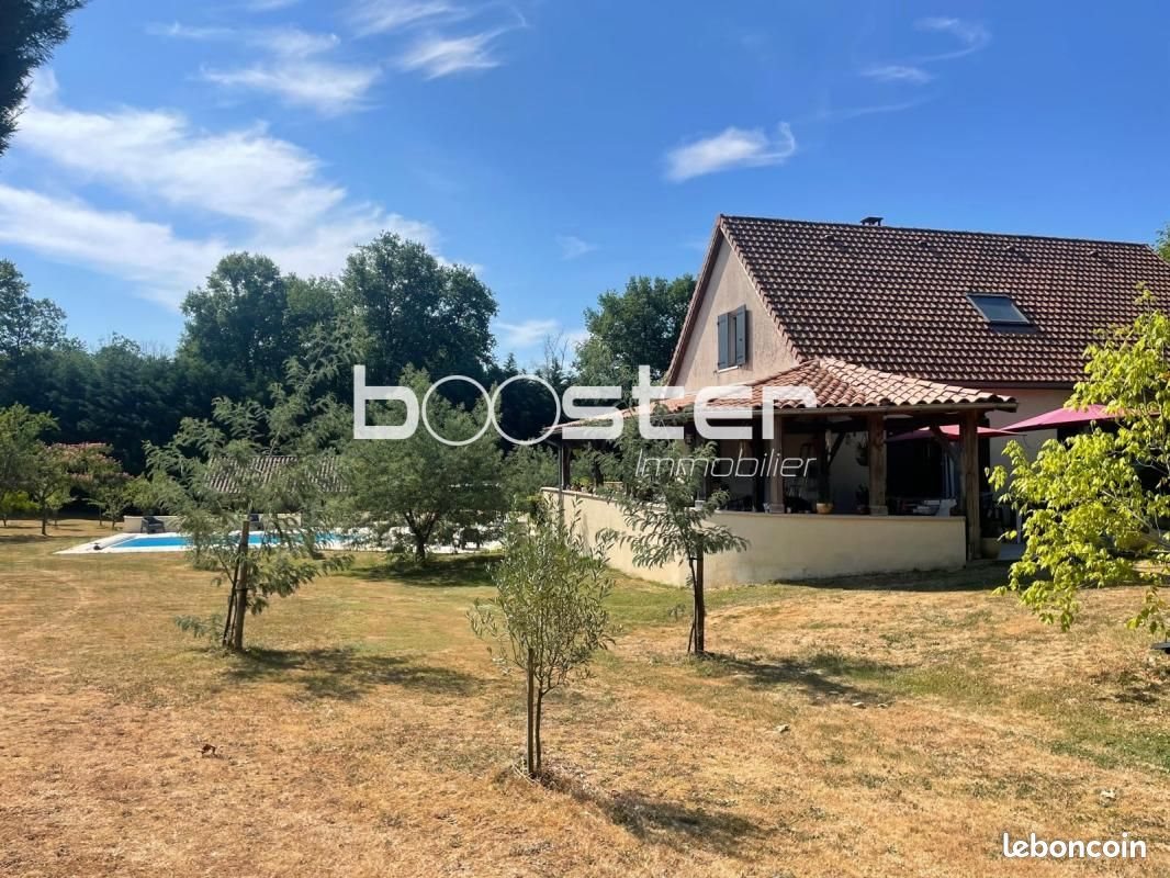 Maison à vendre, 140m², Saint-Yrieix-la-Perche