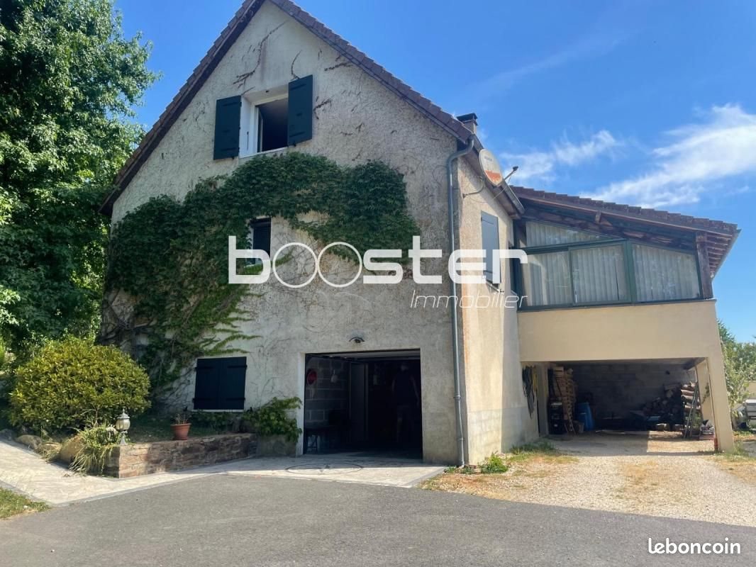 Maison à vendre, 140m², Saint-Yrieix-la-Perche