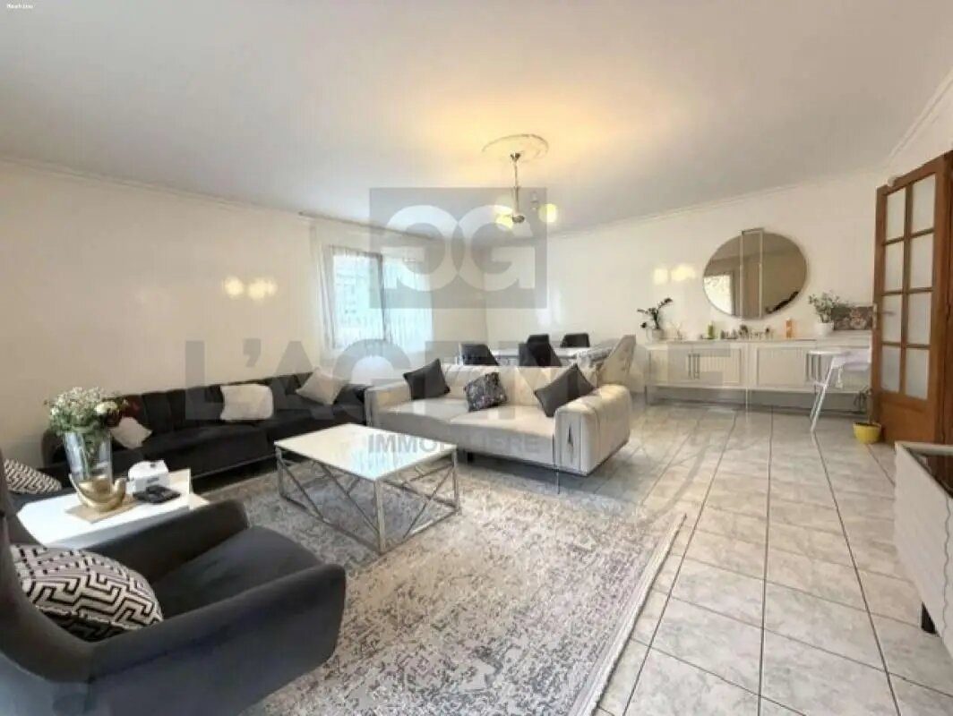 Appartement à vendre, 112m², Cluses