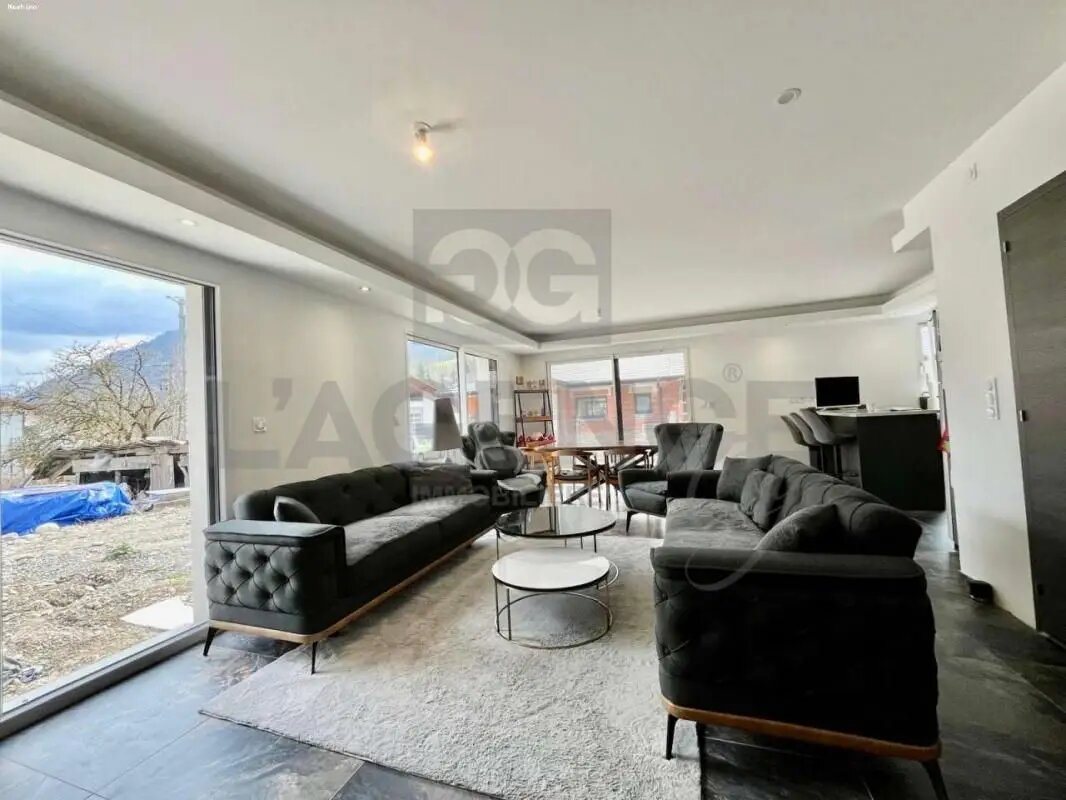 Maison à vendre, 122m², Saint-Jeoire