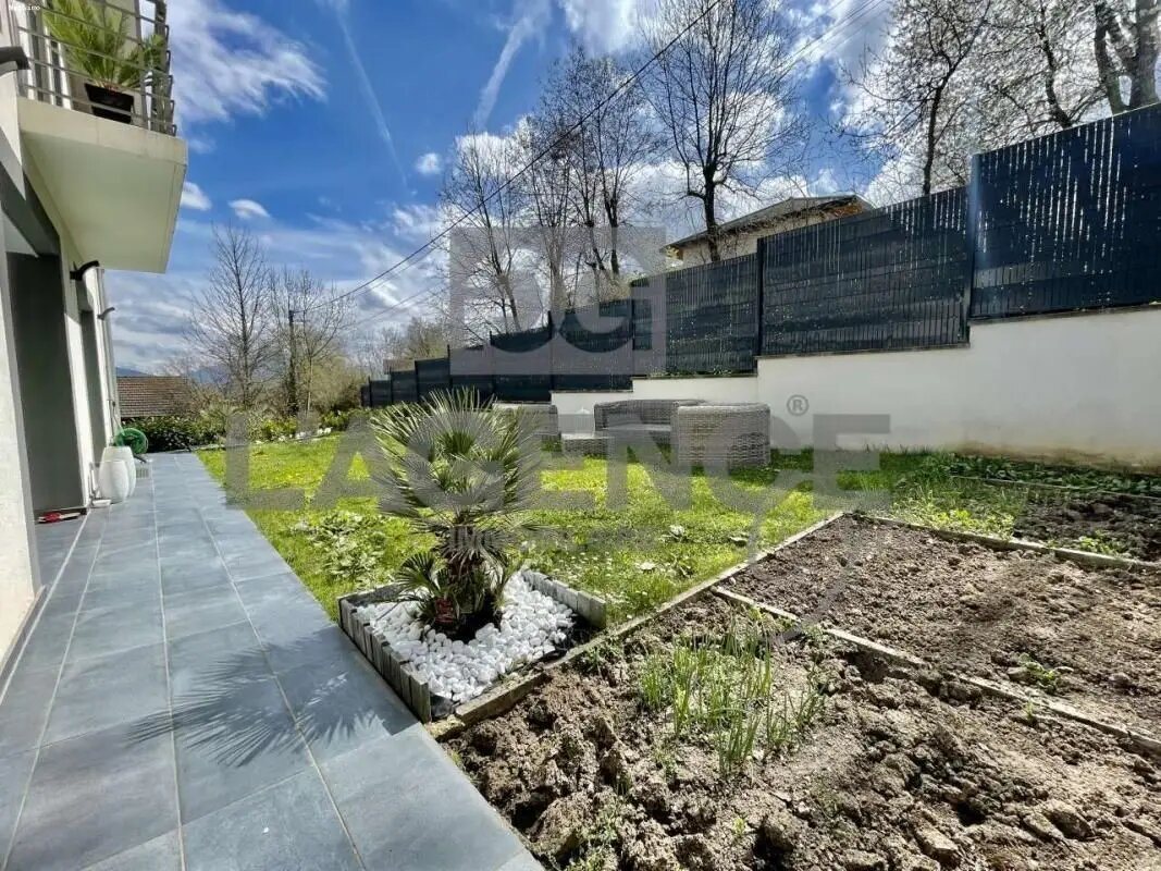 Maison à vendre, 130m², Vétraz-Monthoux