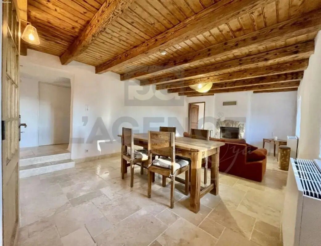 Maison à vendre, 171m², Lucinges