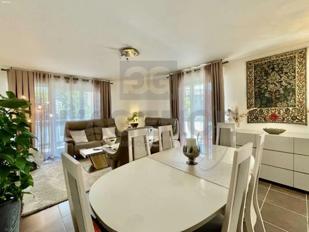 Appartement à vendre, 92m², La Roche-sur-Foron