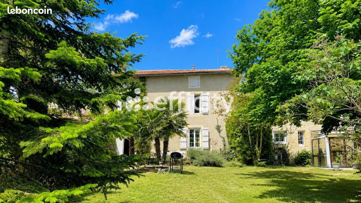 Maison à vendre, 329m², Fontaine-Chalendray