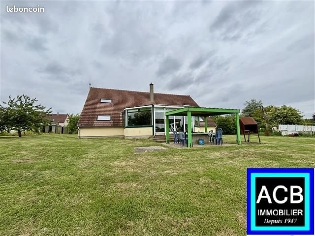 Maison à vendre, 360m², Noailles